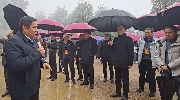 1709523579868028689.jpg 10.jpg